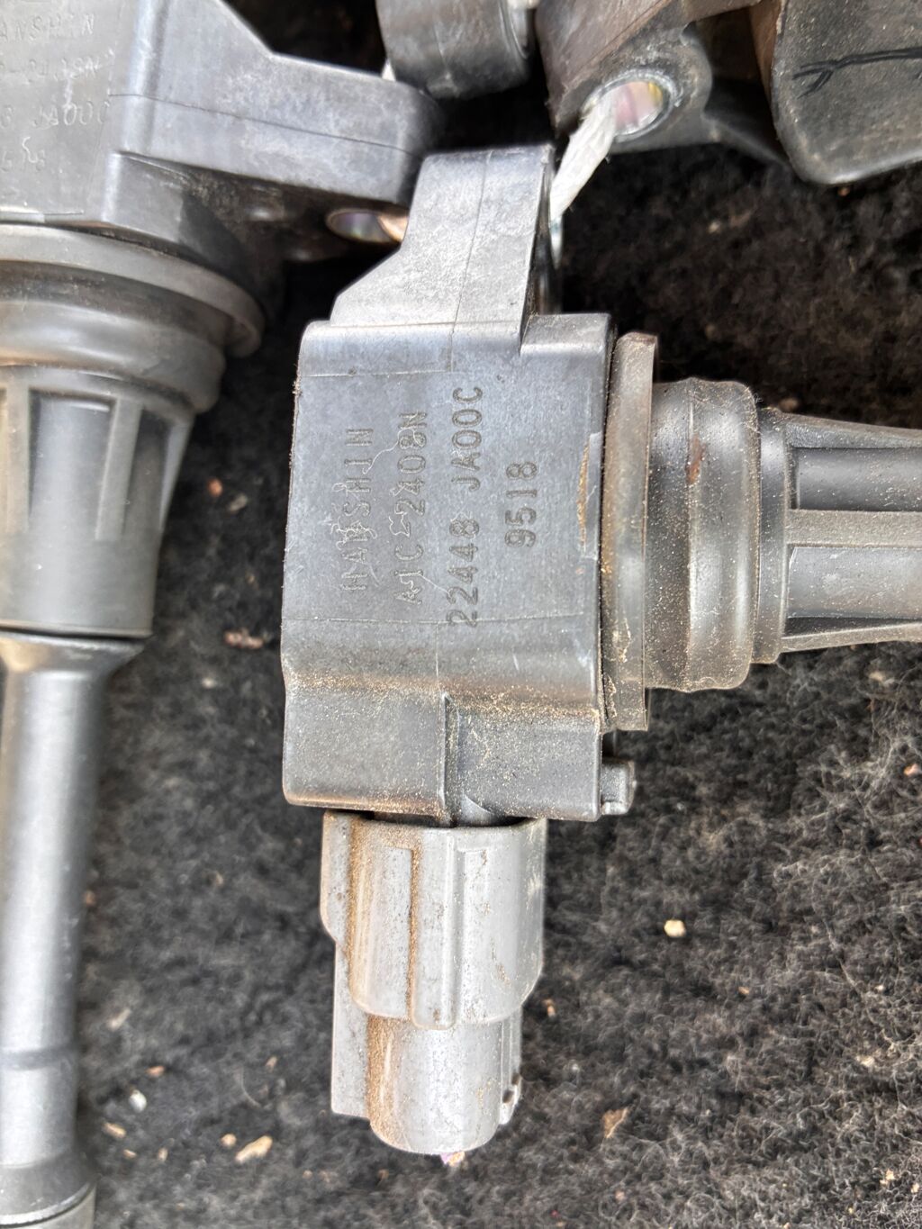 Катушка зажигания на Nissan Tiida C11 HR15DE 22448-JA00C  22448 ED000  LC-016-7208