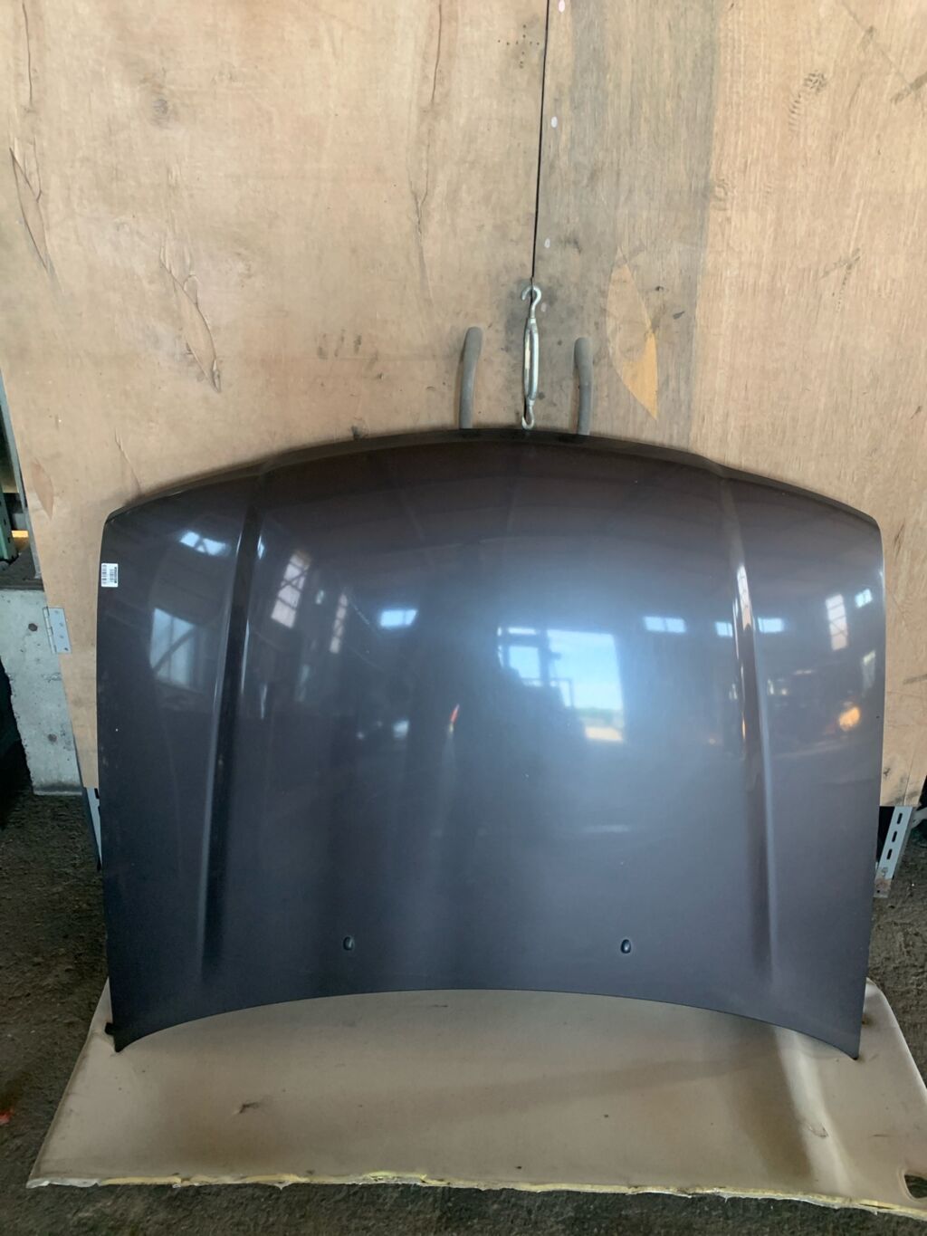Капот на Nissan Sunny FB15 F51004M4CM