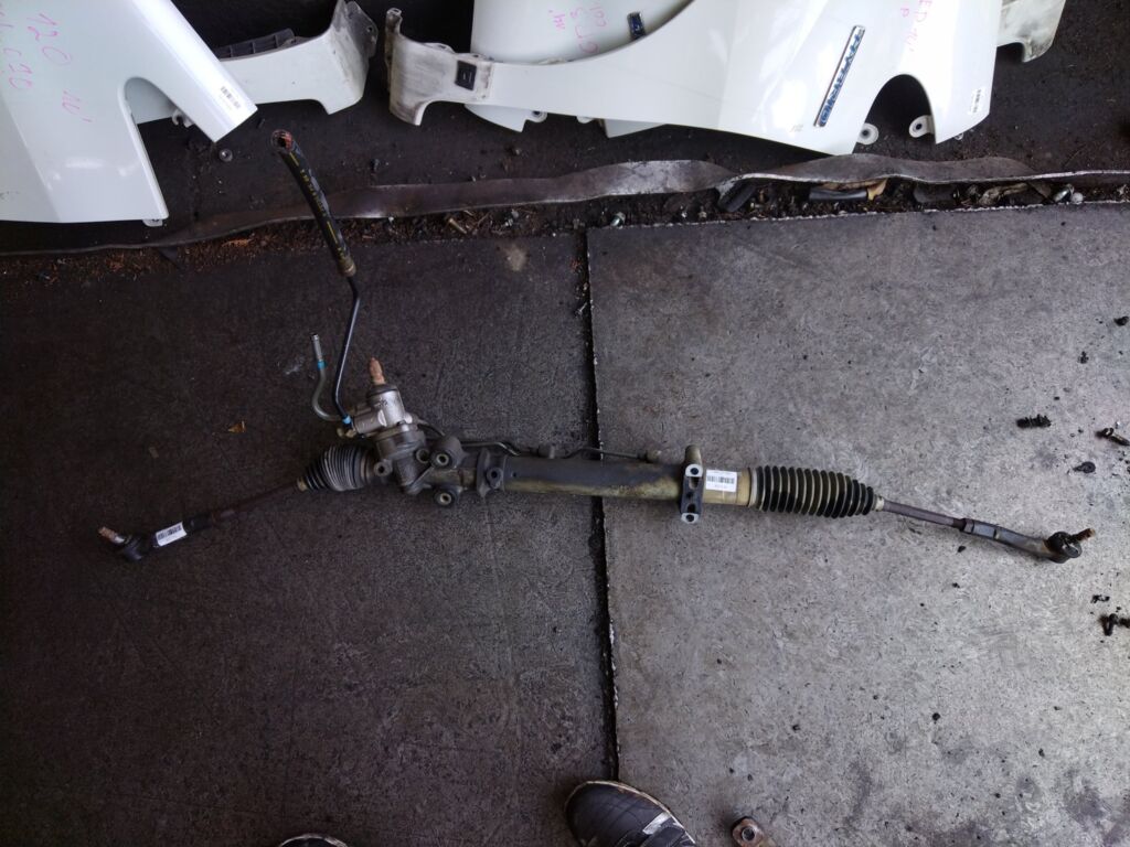 Рулевая рейка на Toyota Crown GS151 1G-FE