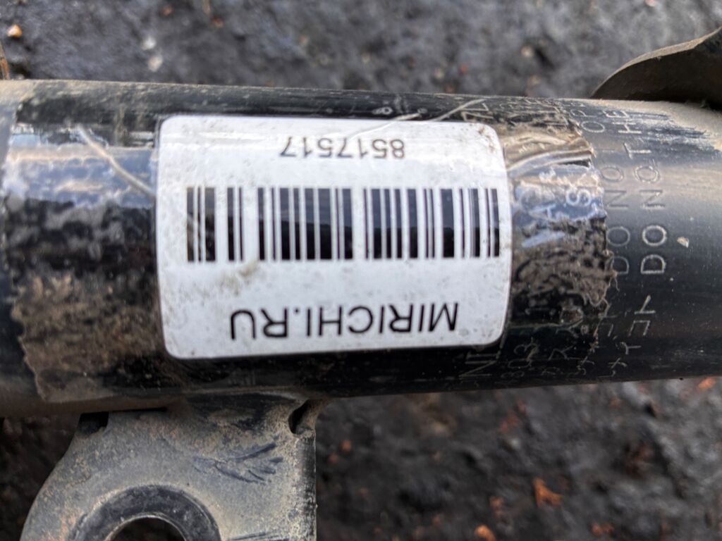 Стойка амортизатора на Nissan Note E11 HR15DE, Переднее Левое расположение