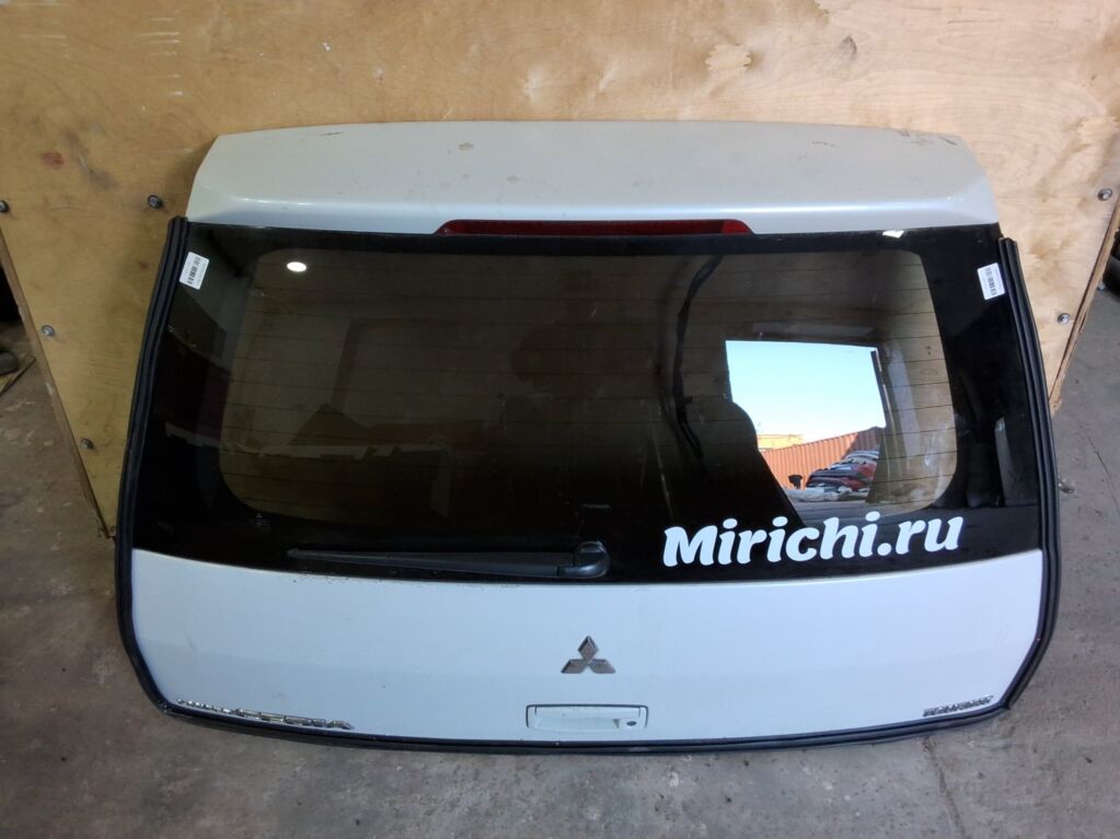 Дверь задняя на Mitsubishi Lancer Cedia CS5W