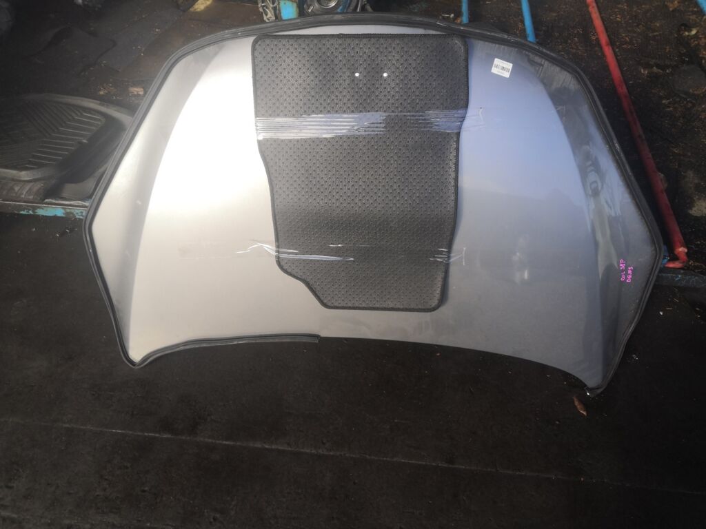 Капот на Mazda Demio DEJFS
