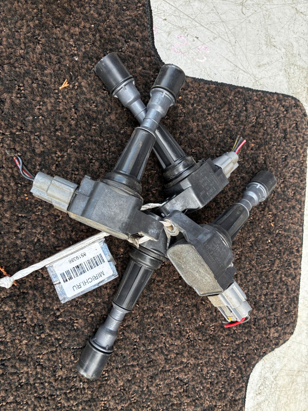 Катушка зажигания на Mazda Demio DE3FS ZJ-VE ZJ20-18-100  IC-DL067  LC-016-6806  ZJ2018100A
