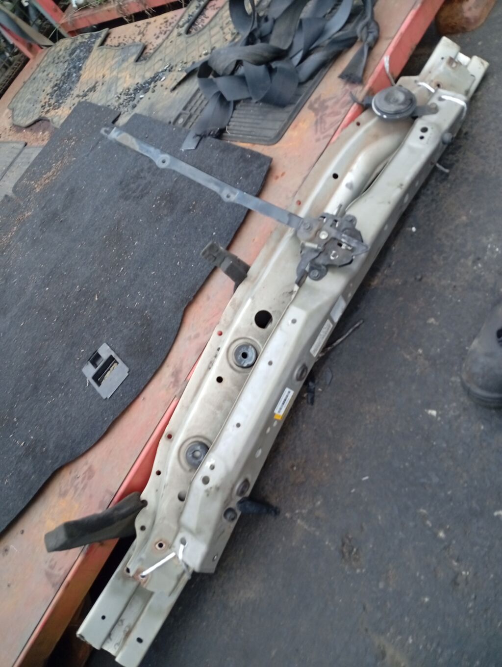 Жесткость бампера на Toyota Passo QNC10 Фото 2