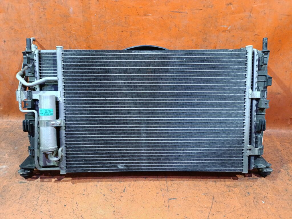 Радиатор ДВС на Mazda Axela BK5P ZY-VE 1230987   1251092  1300467  1305492  1306399  1306756   1309414  1311211  1318177  1320715  1323756  1330989  1352293  1354177  1354178  1357325  1366834  1374402  1376193  1388579  1426142   1431190  3041045  30665934  30665936  30683034  30683522  30683523  30741044  30741045  30741094  3M5H8005RG  3M5H8005RH  3M5H8005RJ  3M5H8005RK  3M5H8005TE  3M5H8005TF  3M5H8005TG  3M5H8005TH  3M5H8005TJ  3M5H8005TK  3M5H8005TL  3M5H8005TM  3S5H8005TL  62017A  6840253  734320  8603126  8603244  8603254  8603620  8603621  8603811  9463247  FX-036-2613  FX-036-2613A  L33X15200  ST-MZ0008  TD-036-2613  TD-036-2613A  Y20115200D  Y20115200E  Y60115200B  Y60115200C  Y60115200D  Y60115200E  Z60215200B  Z60215200C  Z60315200  Z60315200C