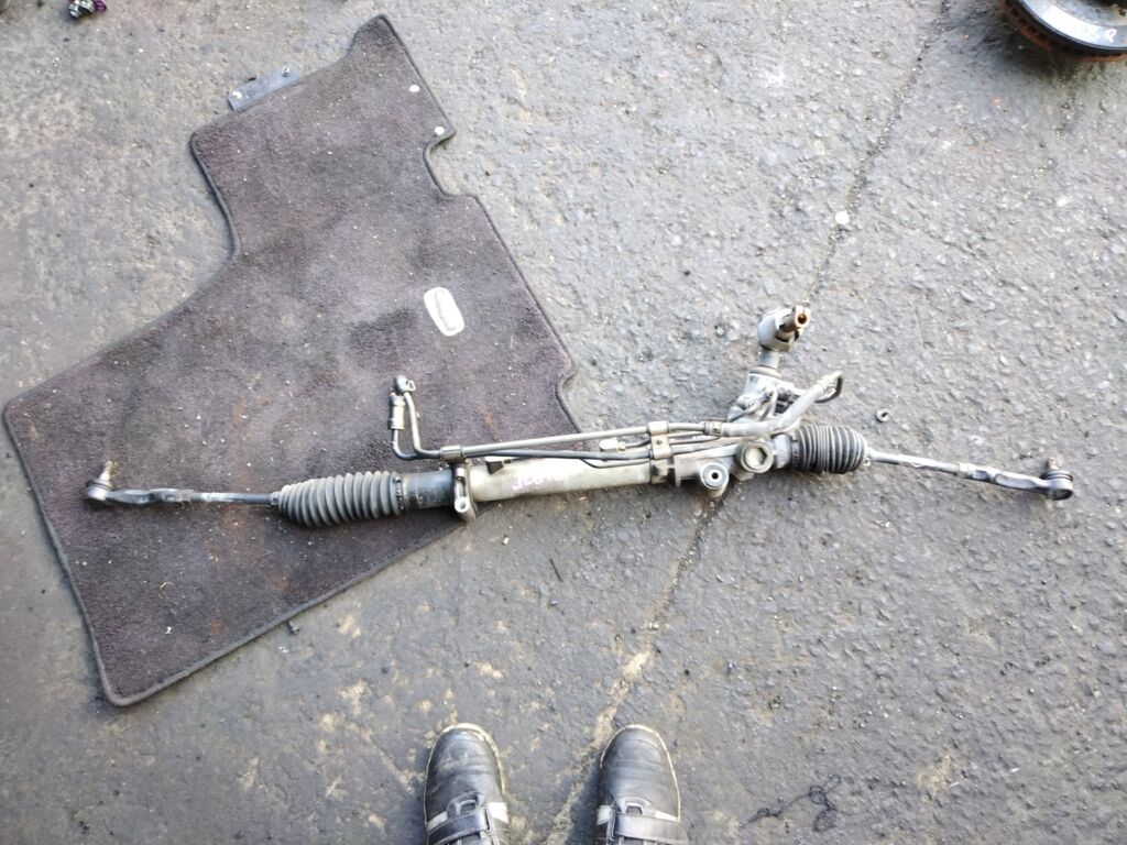 Рулевая рейка на Toyota Brevis JCG10 1JZ-FSE