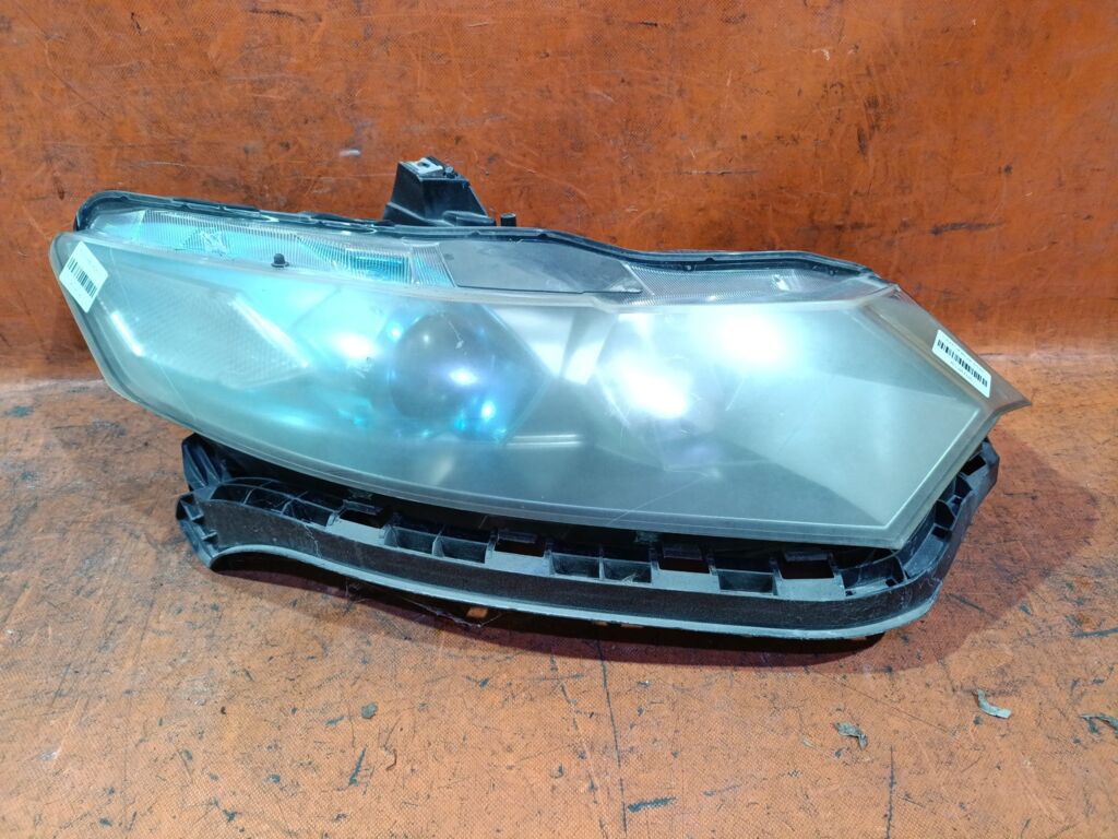 Фара на Honda Insight ZE2 100-22878 217-1171R-EM7  33100-TM8-J01, Правое расположение