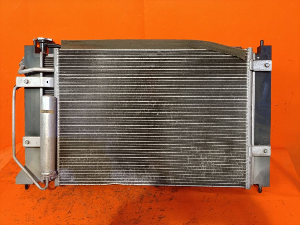 Радиатор ДВС на Mitsubishi Colt Plus Z21W 4A90