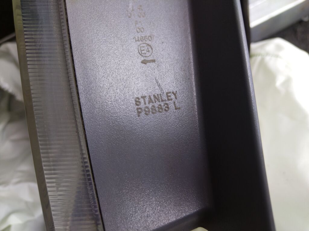 Стоп на Honda Fit Hybrid GP1 P9883