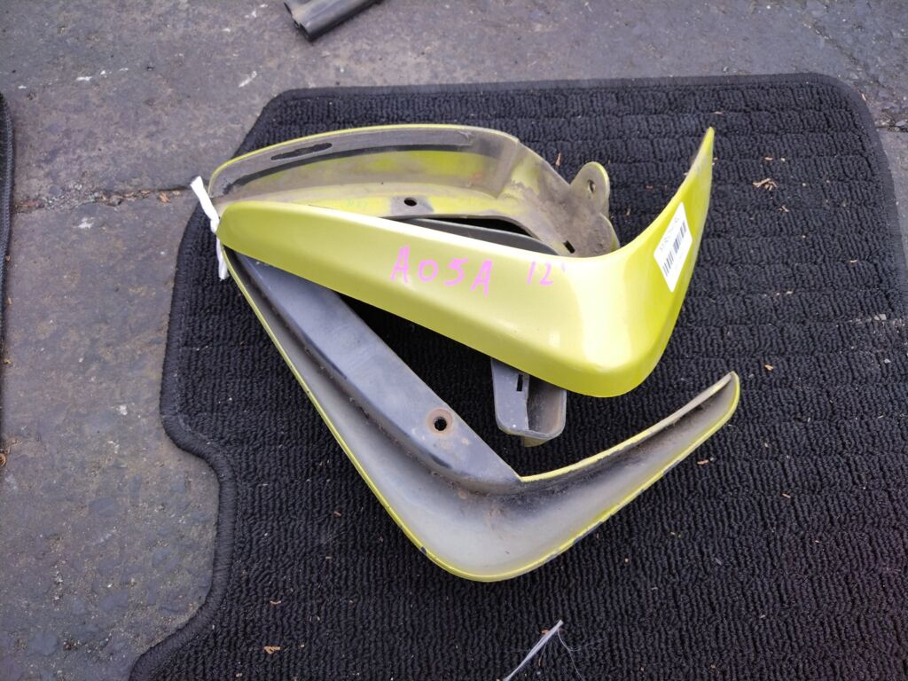 Брызговик на Mitsubishi Mirage A05A