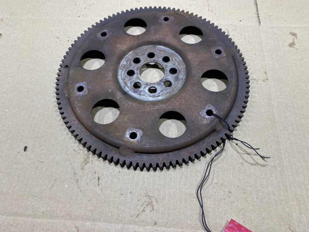 Маховик на Toyota Vista ZZV50 1ZZ-FE 32101-12090  32101-12091