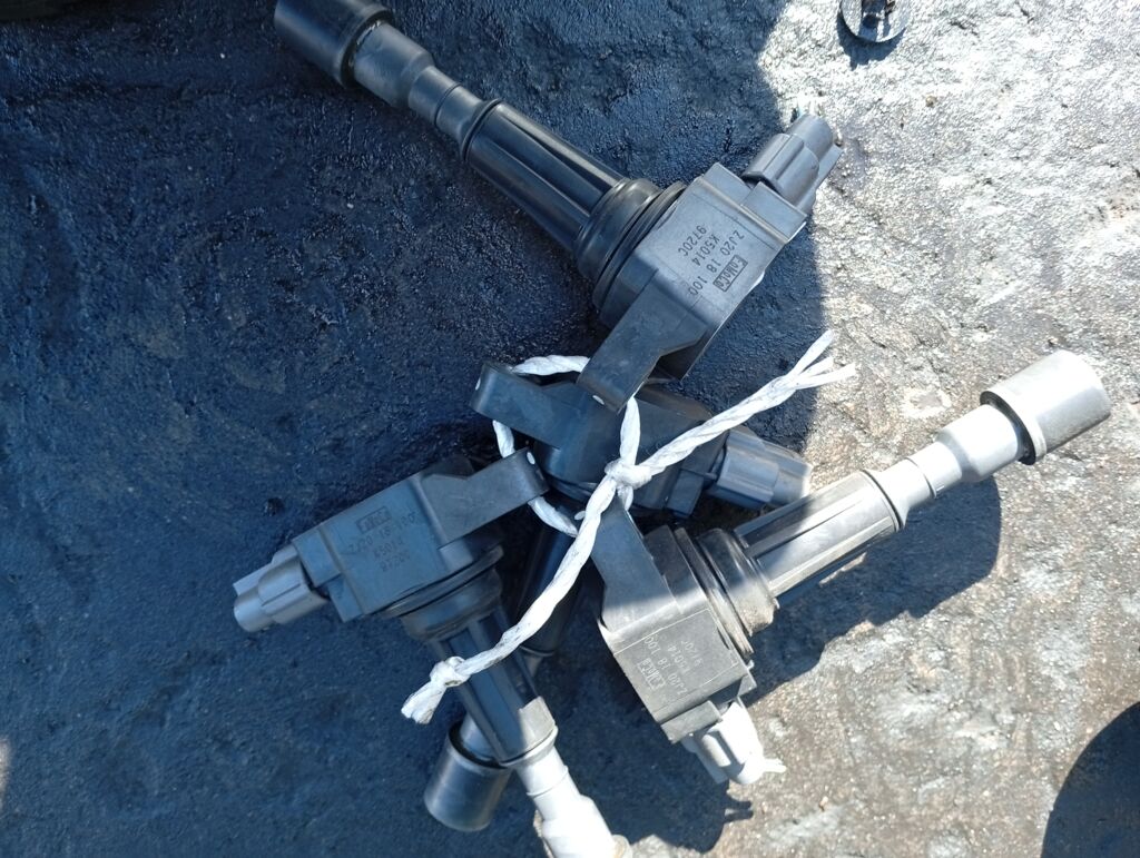 Катушка зажигания ZJ2018100, IC-DL067, LC-016-6806, ZJ2018100A на Mazda Axela BL5FW ZY-VE Фото 2