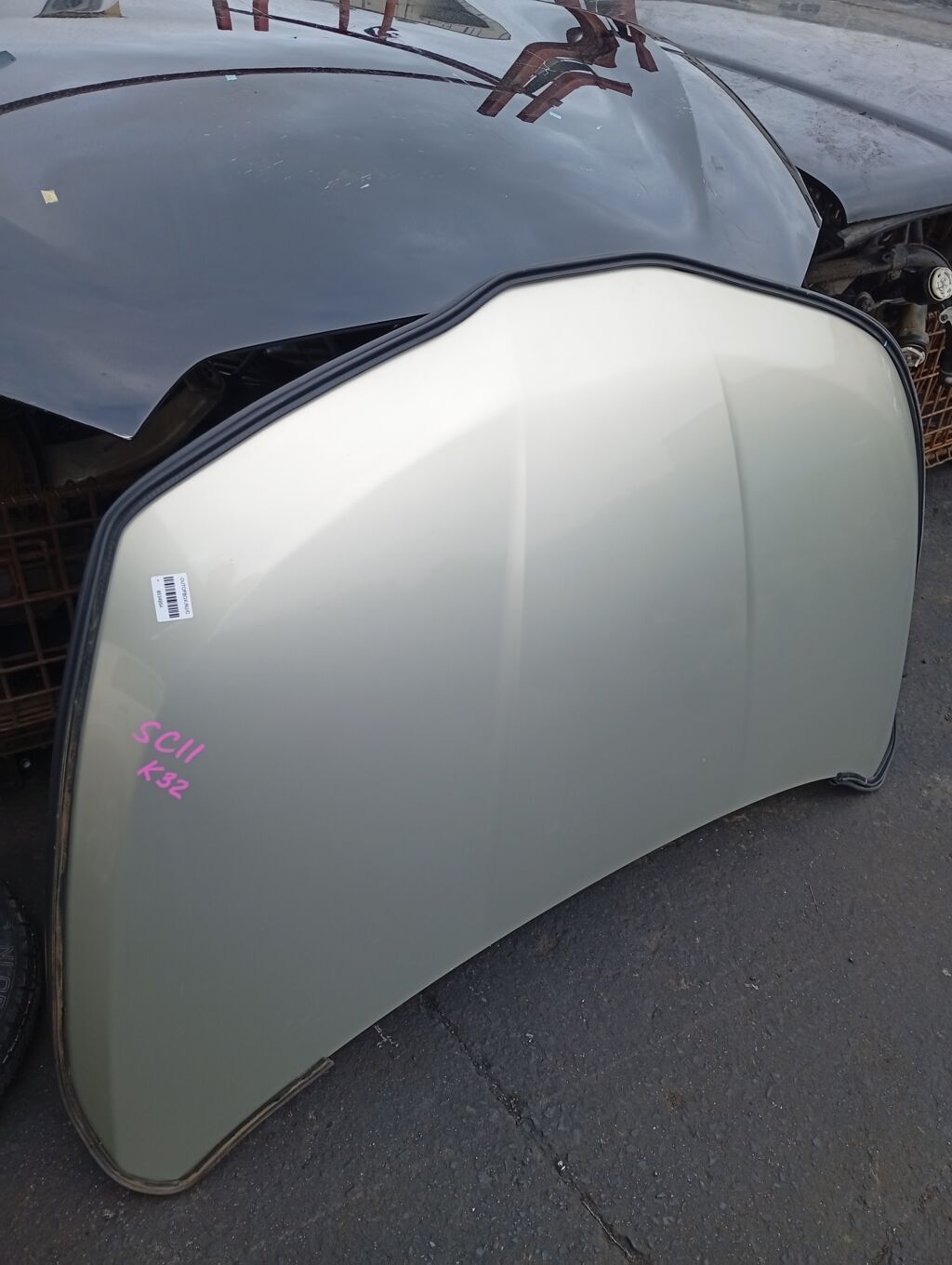 Капот на Nissan Tiida Latio SC11 DS20100A  F5100 ED0MM  F5100ED0MM  F510M ED0MA  F510MED0MA  NS01080AA  STDTW50150  SYNS036G002