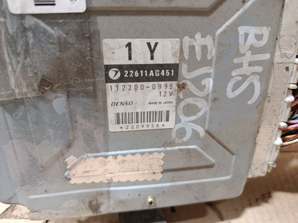 Блок EFI на Subaru Legacy Wagon BH5 EJ206 22611AG451