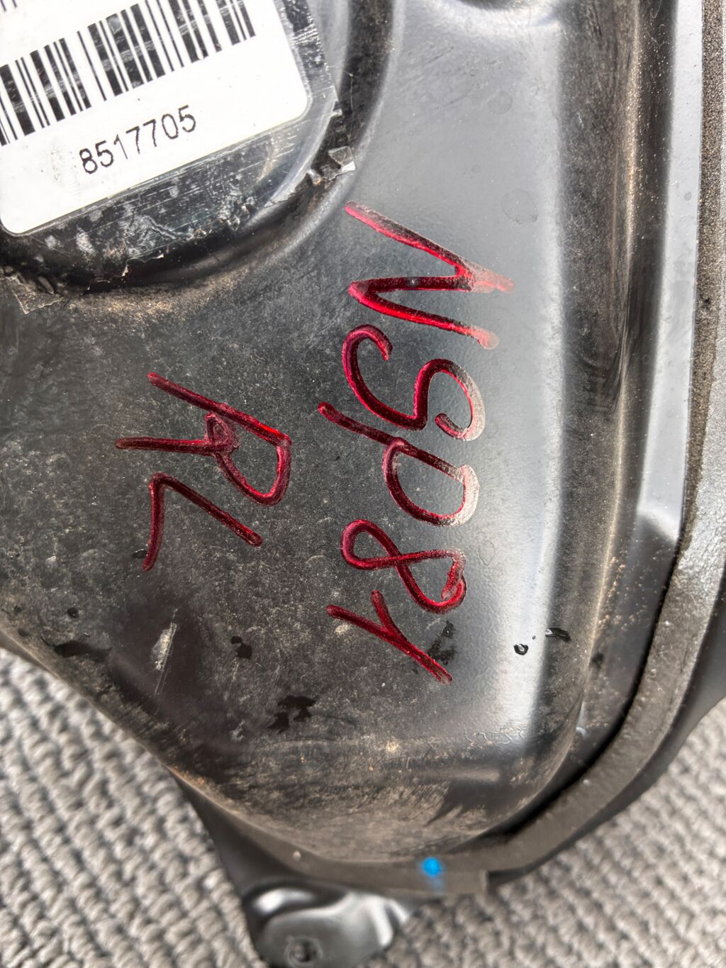 Доводчик двери на Toyota Sienta NCP81G, Заднее Левое расположение