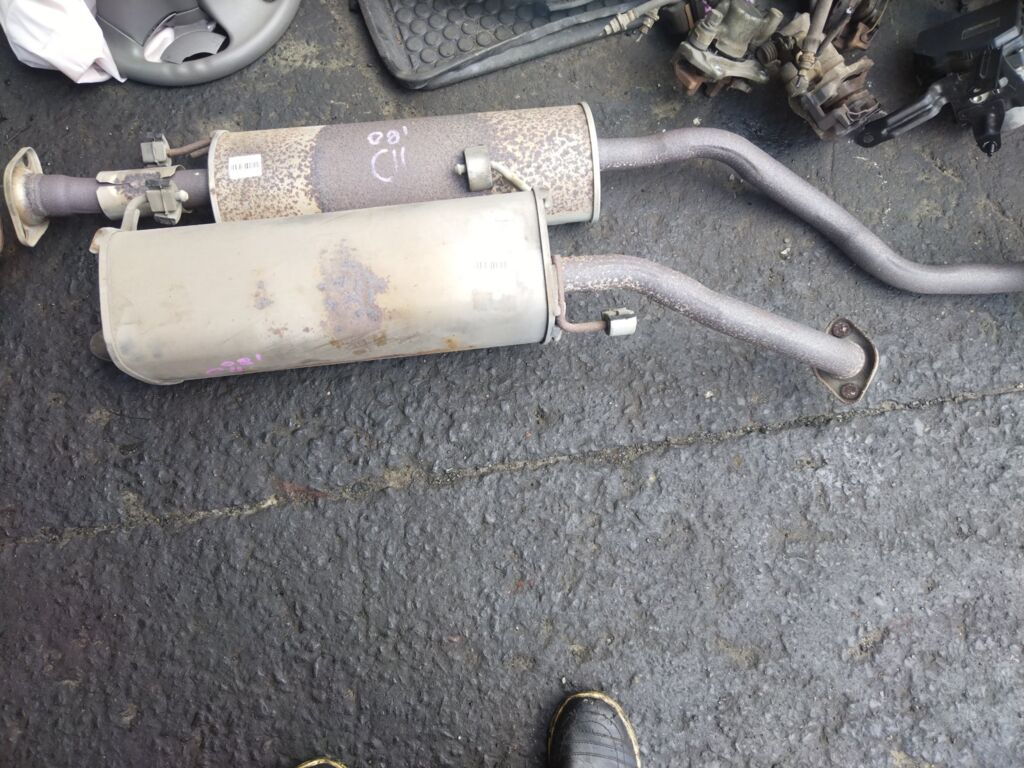 Глушитель на Nissan Tiida C11 HR15DE