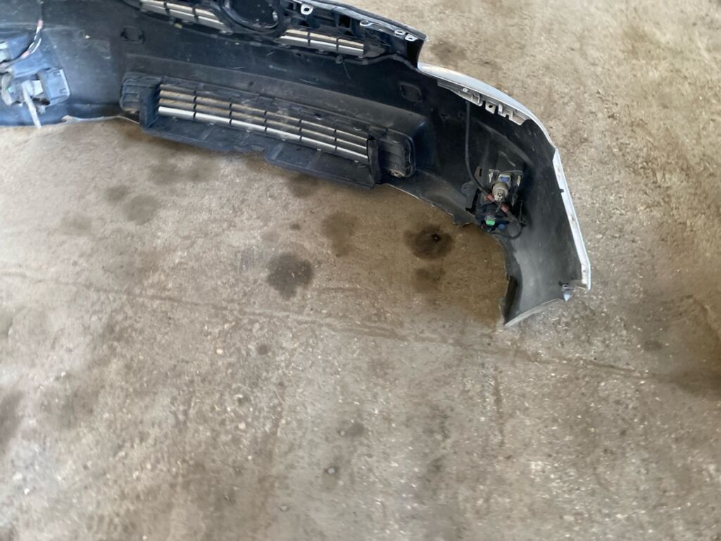 Бампер 04709 04709 на Toyota Prius ZVW30 Фото 5