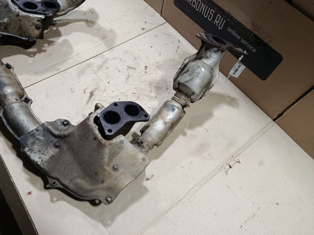 Коллектор выхлопной на Subaru Legacy Wagon BH5 EJ206 Фото 2