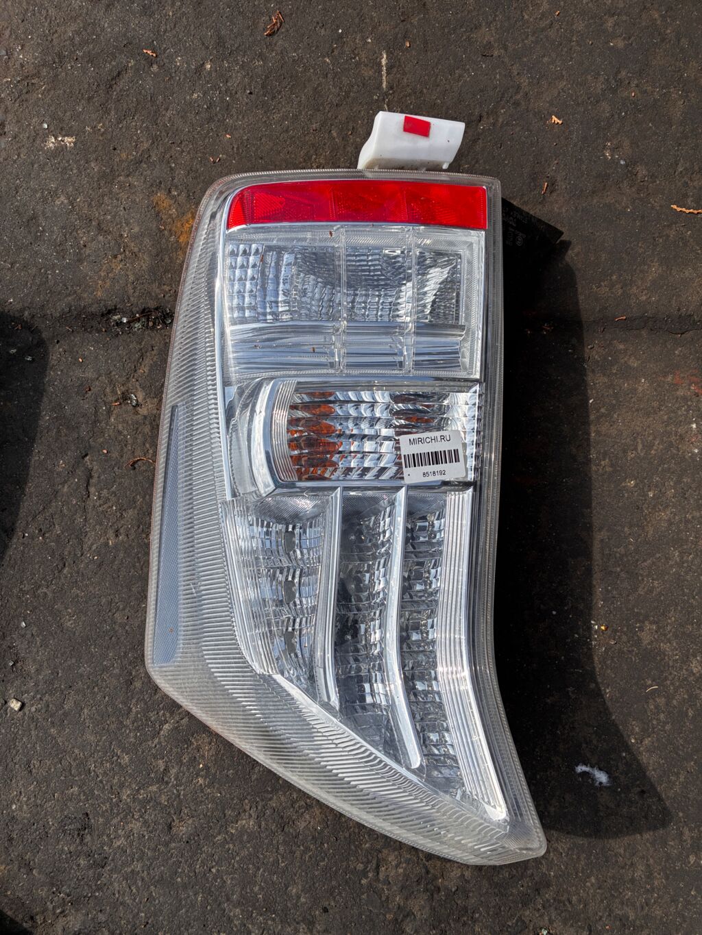Стоп на Toyota Prius ZVW30 47-37 212-19T8R-LD-AE, Правое расположение