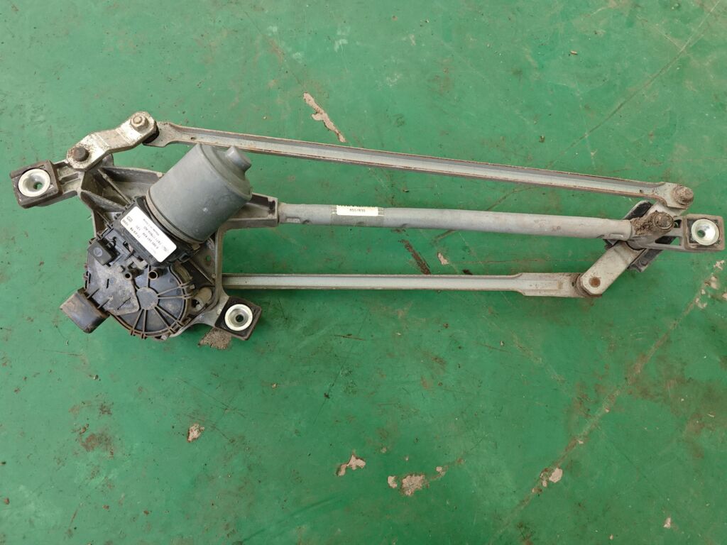 Мотор привода дворников на Ford Mondeo 4 7S71-17504-AD