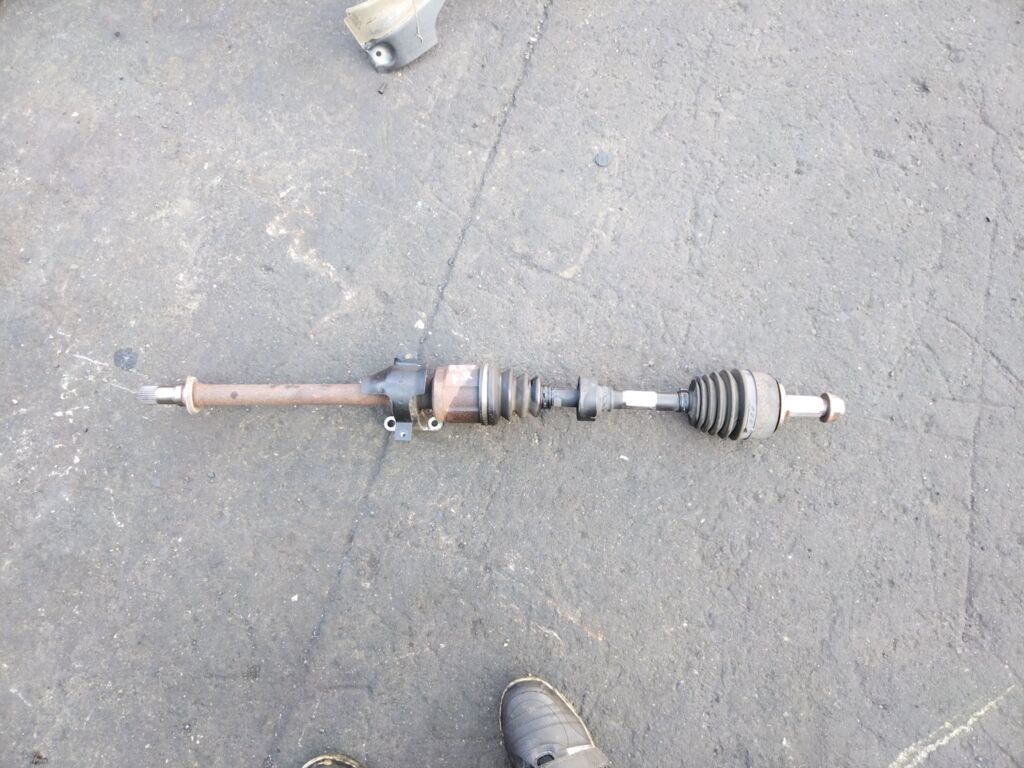 Привод на Honda Elysion RR1 K24A, Переднее Правое расположение