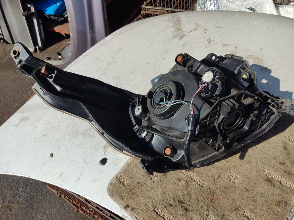 Фара на Honda N-Wgn JH1 W1343, Левое расположение