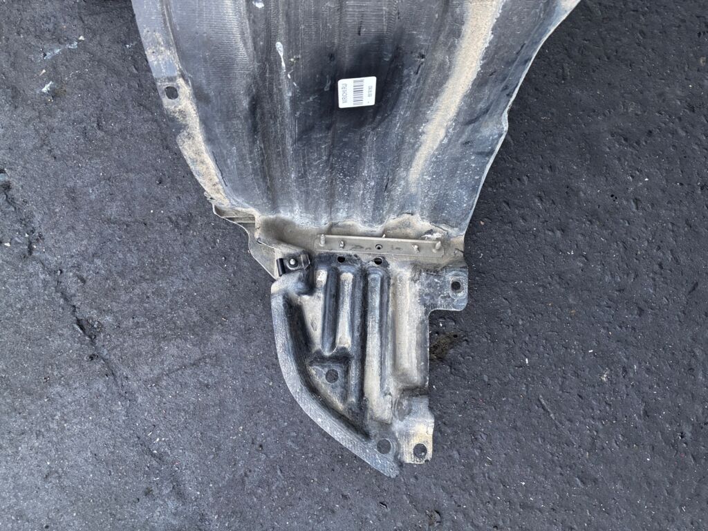 Подкрылок на Toyota Wish ZNE10G 1ZZ-FE 53875-68010  53875-68011  53875-68012, Переднее Правое расположение