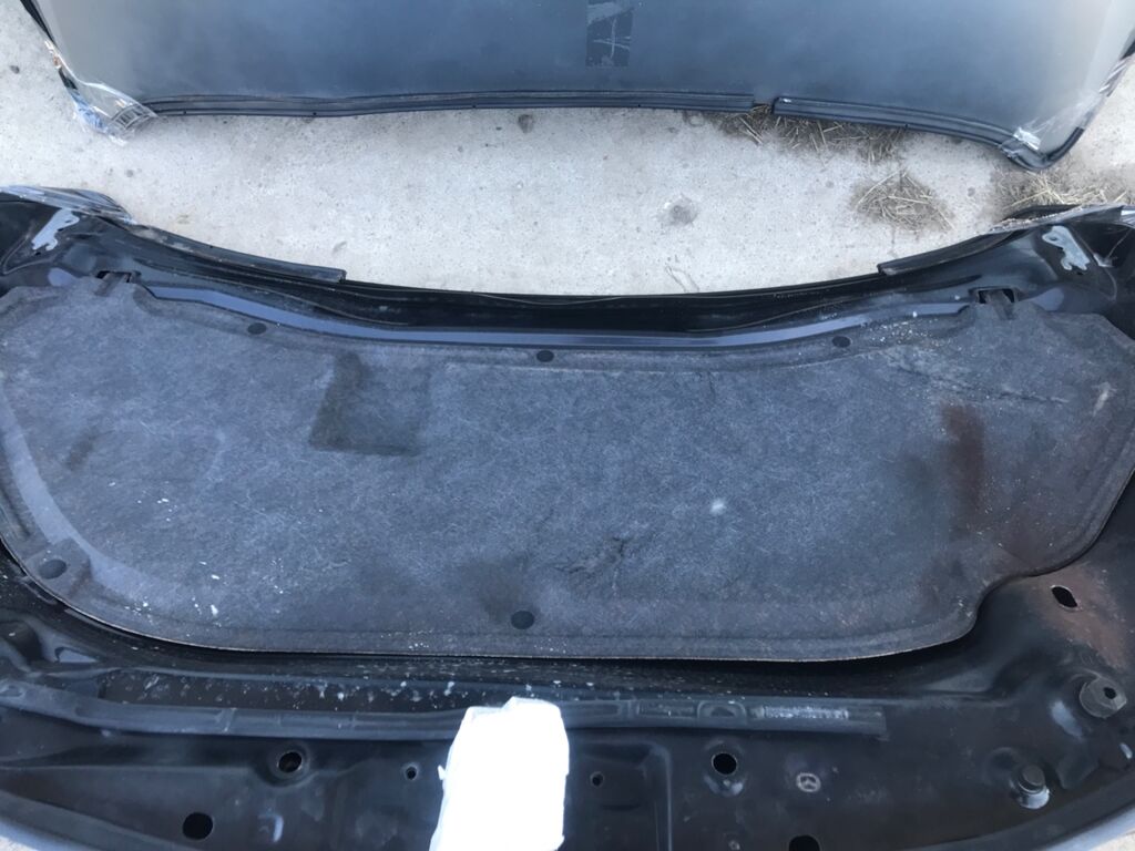 Капот на Mazda Demio DE3AS Фото 2