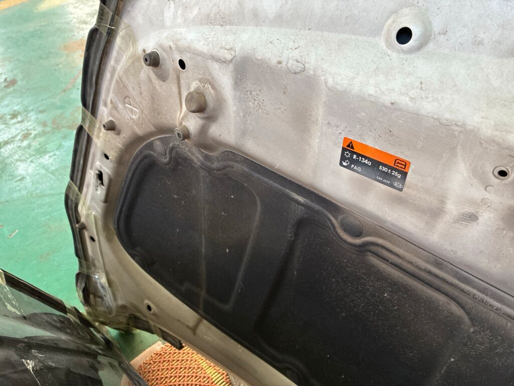 Капот на Kia Cerato YD