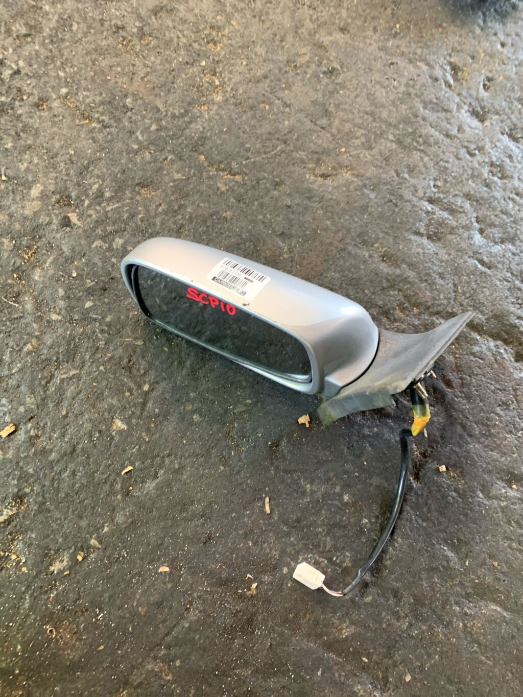 Зеркало двери боковой на Toyota Vitz SCP10, Левое расположение