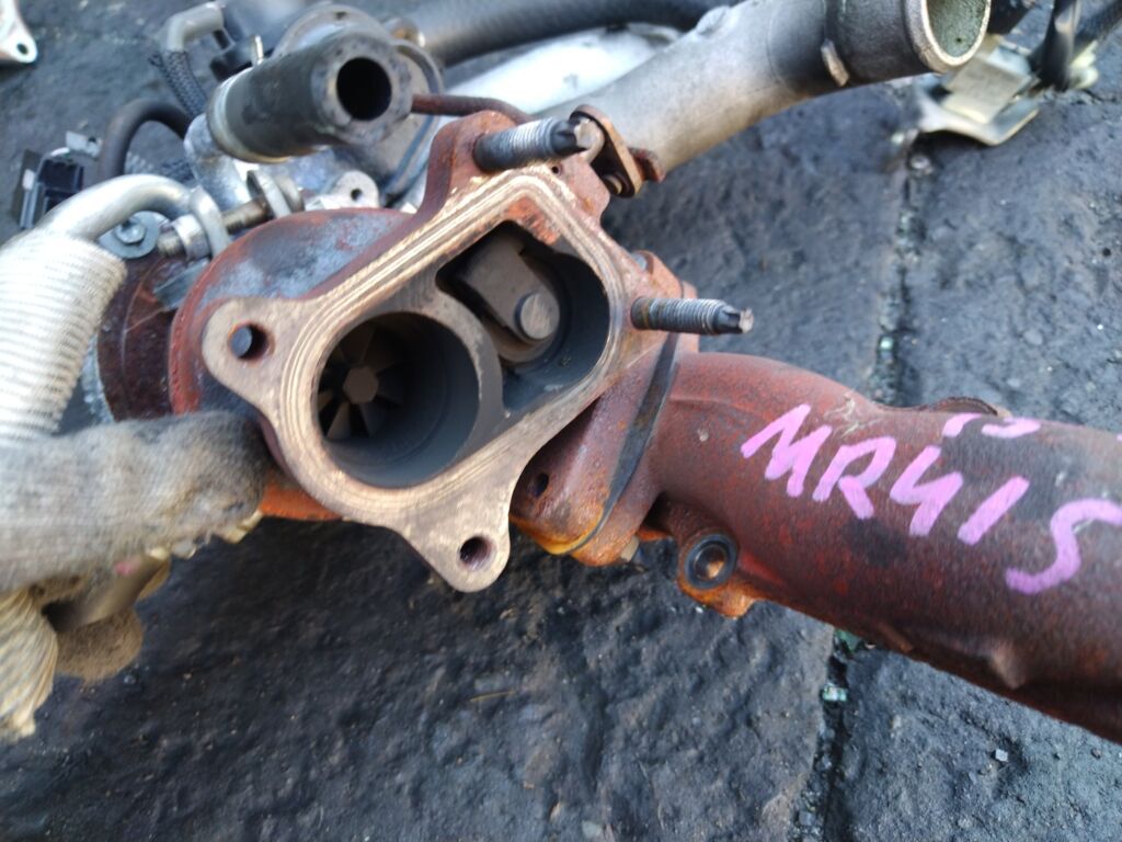 Турбина на Suzuki Hustler MR41S R06A