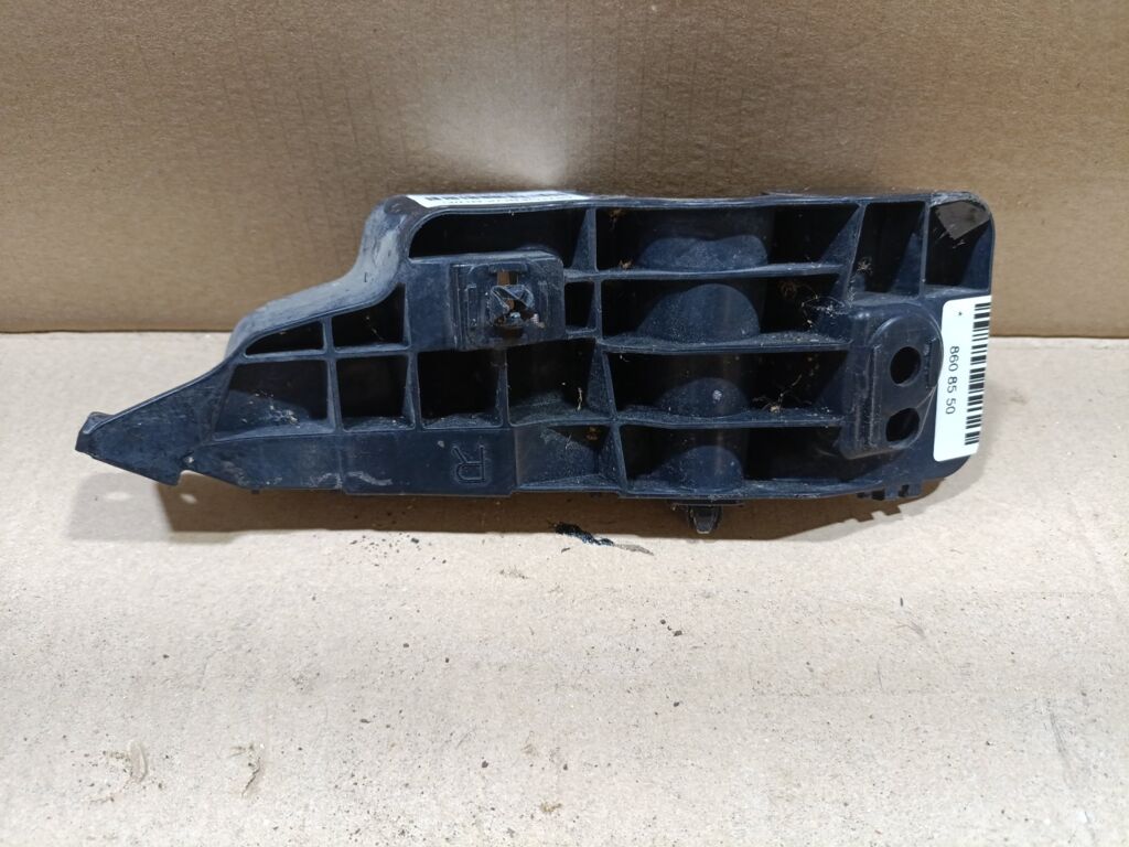 Крепление бампера на Suzuki Swift ZC72S 71821-71L01, Заднее Правое расположение