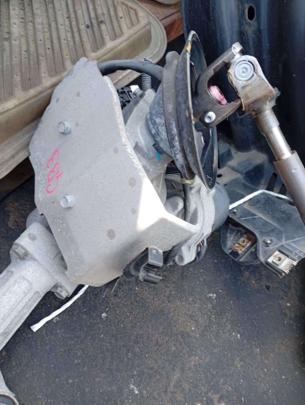 Рулевая рейка на Honda Freed GB3 L15A Фото 2