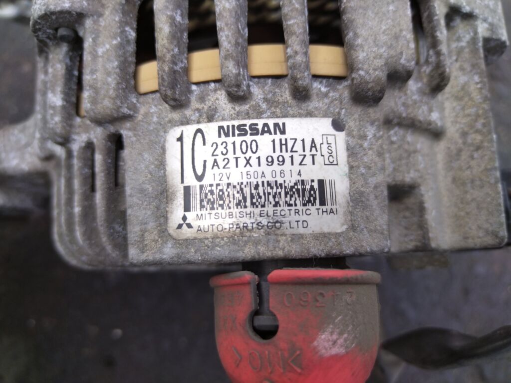 Генератор на Nissan March K13 HR12DE 23100-1HZ1A