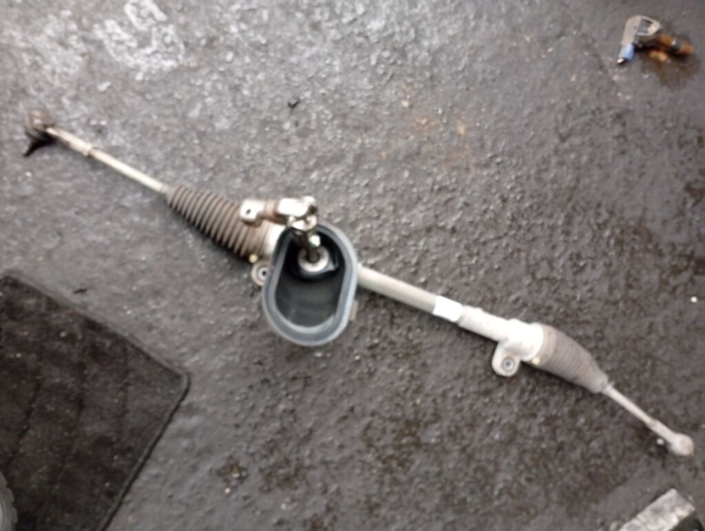 Рулевая рейка на Daihatsu Move LA150S KF