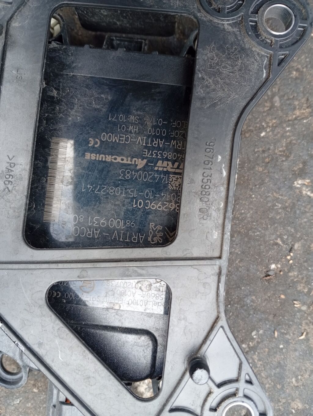Радар-детектор Peugeot 308 9810093180 Фото 2