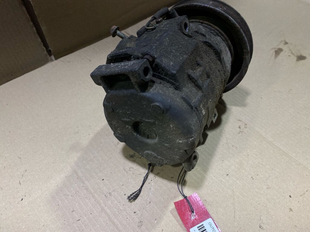 Компрессор кондиционера на Toyota Vista ZZV50 1ZZ-FE Фото 5