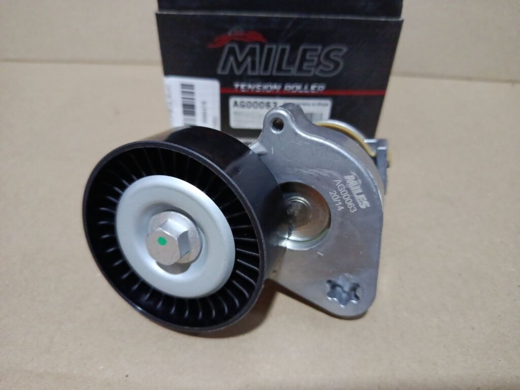 Ролик натяжной Miles на Mercedes-Benz W212.048 Фото 3