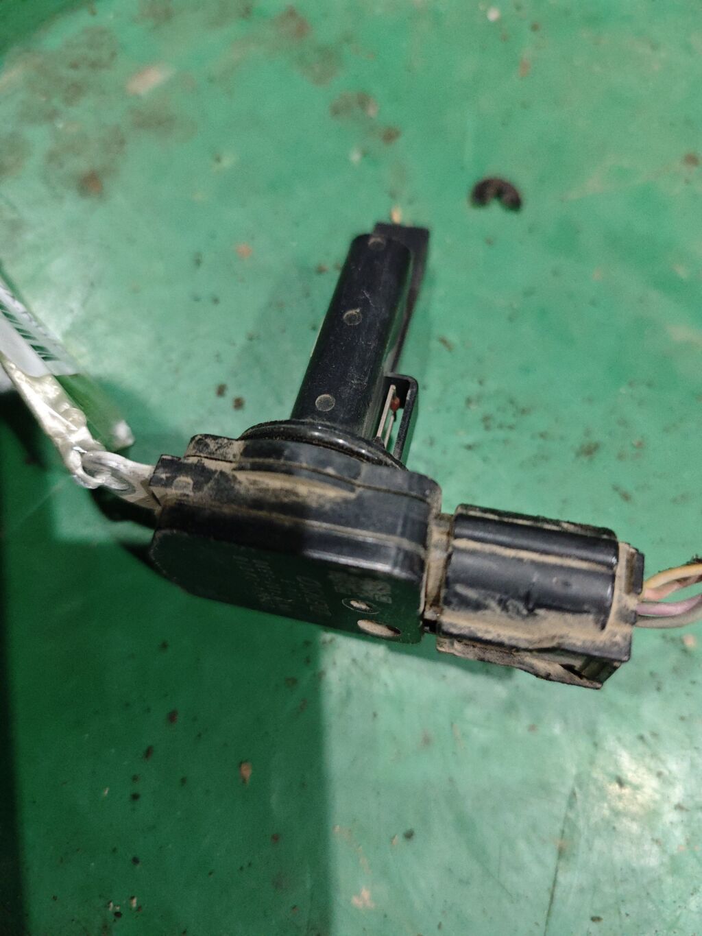 Датчик расхода воздуха на Toyota Camry ACV40 2AZ-FE 22204-0V020  22204-28010