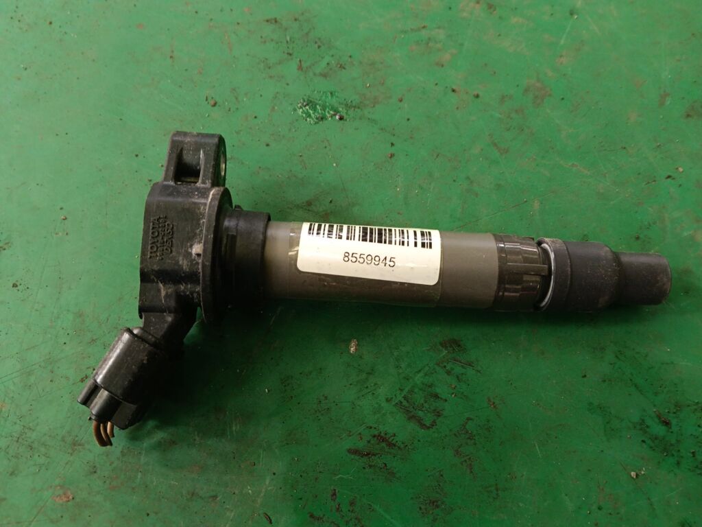 Катушка зажигания на Toyota Camry ACV40 2AZ-FE 90919-C2002