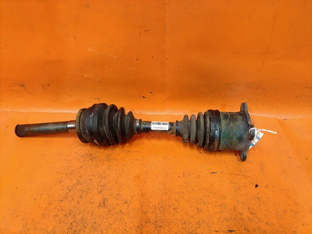 Привод на Mitsubishi Canter FGA20 4P10-T, Переднее Левое расположение