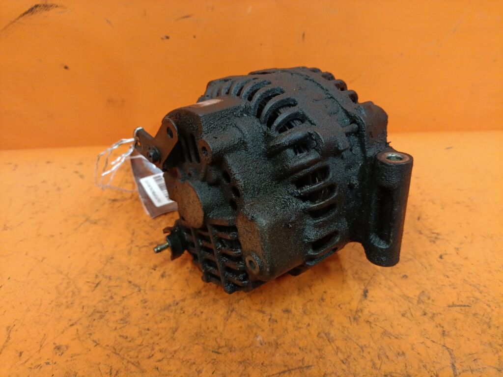 Генератор на Honda Stepwgn RF3 K20A Фото 2