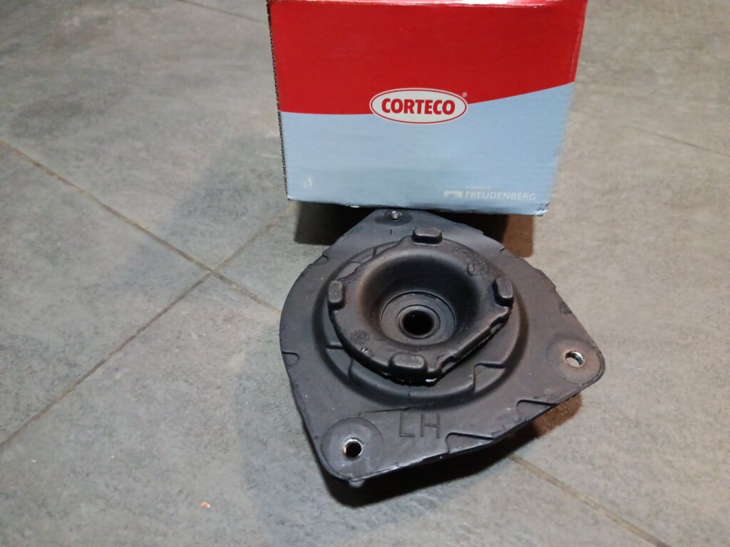 Чашка стойки на Nissan March AK12 CORTECO 54321-AX600, Переднее Левое расположение