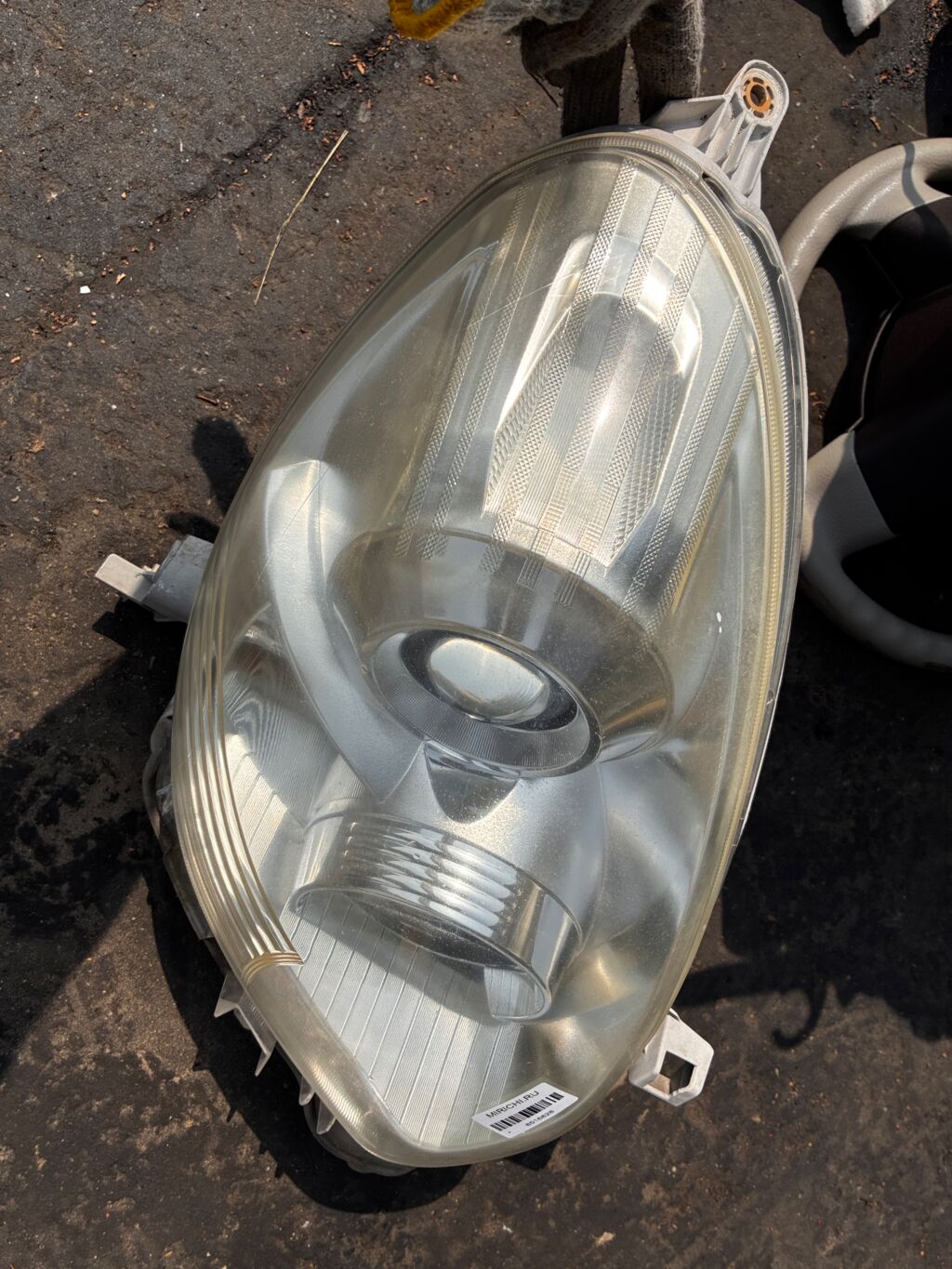 Фара на Toyota Passo KGC30 100-51007, Правое расположение