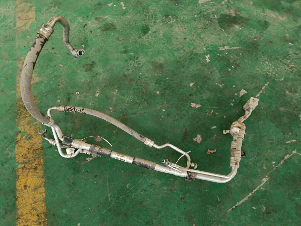 Шланг кондиционера на Hyundai Elantra MD G4FG 97775-4V000
