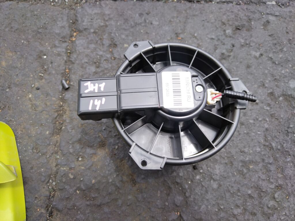 Мотор печки на Honda N-Wgn JH2