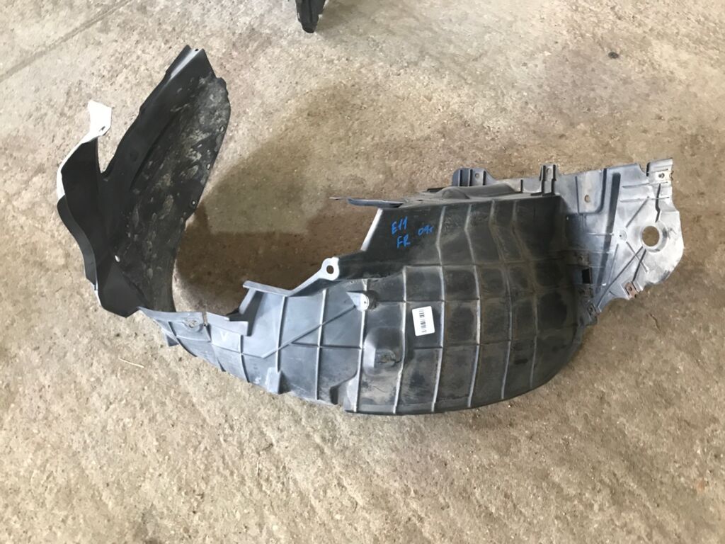 Подкрылок на Nissan Note E11 212630  2711FP1  2711FP1T  63840-1U600  63840-8Y20A  63840-9U000  63840-9U20A  63840-9U20B  638401U600  638429U000  8400-618  915.NS11115R  974592  DS11174AR  DT501016L0R00  FP 5013 388  NNNOT06-300-R  NNNOT06300R  NNNOT06301R  PDS11174AR  ST-DTE1-016L-1, Переднее Правое расположение