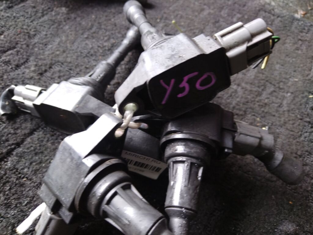 Катушка зажигания на Nissan Fuga Y50 VQ25DE 22448-JA10C  22448 JA10A