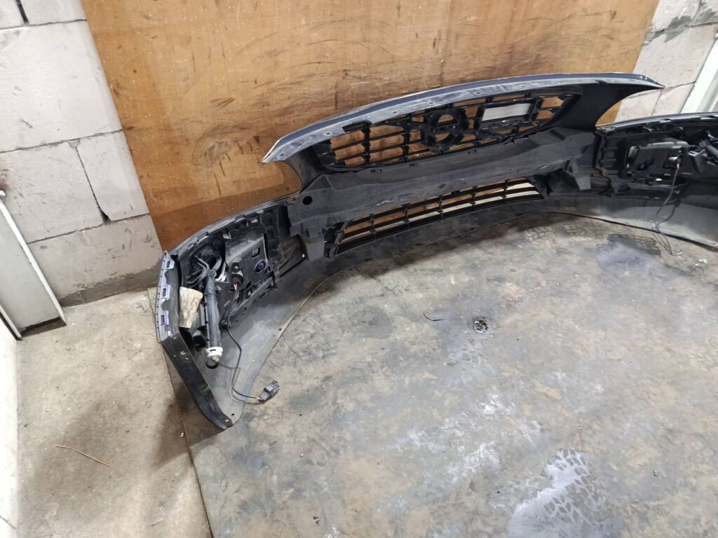 Бампер на Volvo V60 FW Фото 4