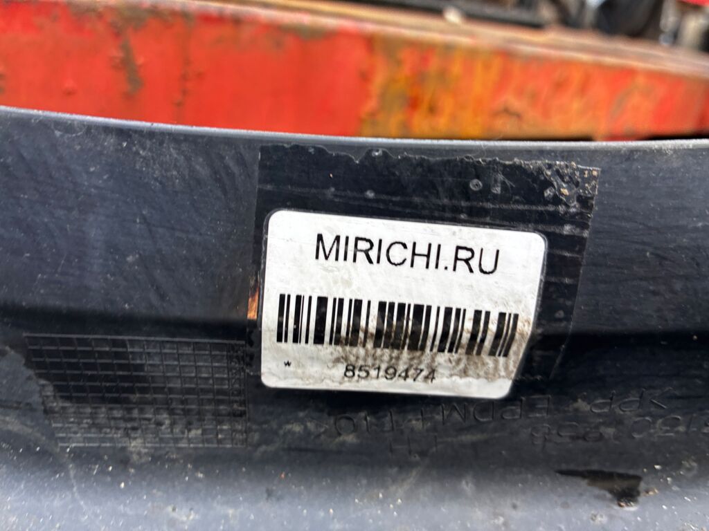 Подкрылок на Volvo V40 MV B4164T, Переднее Левое расположение